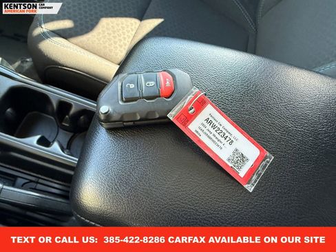 Used 2024 Jeep Wrangler Unlimited Rubicon 4xe image 30