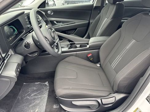 New 2026 Hyundai Elantra Blue image 9