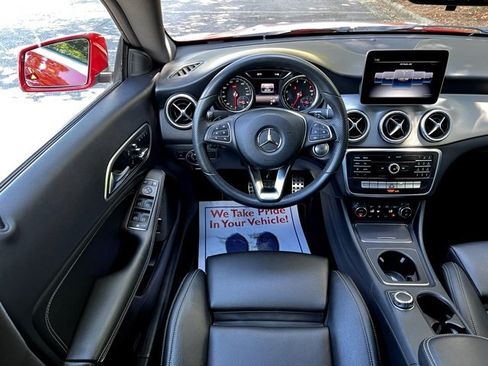 Used 2019 Mercedes-Benz CLA 250 image 37