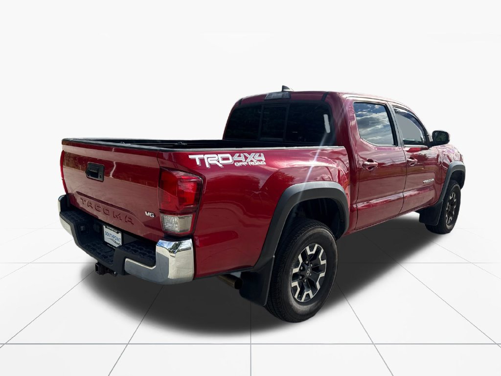 Used 2016 Toyota Tacoma TRD Off-Road w/ Towing Package AWD/4WD image 8
