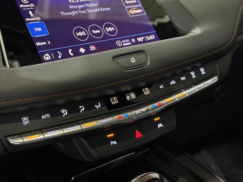 Certified 2023 Cadillac XT4 Sport w/ LPO, Onyx Lite Package AWD/4WD image 20
