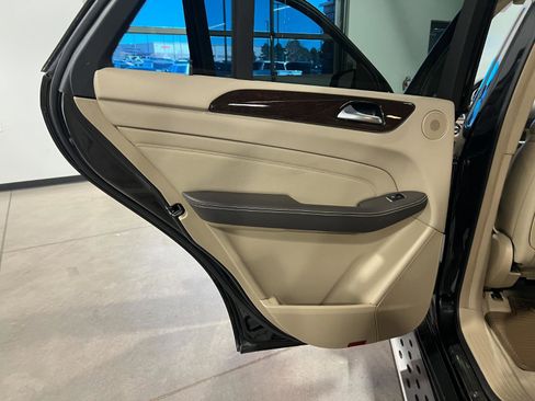 Used 2013 Mercedes-Benz ML 350 4MATIC image 31