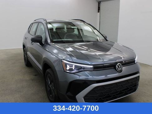 New 2026 Volkswagen Taos S image 5