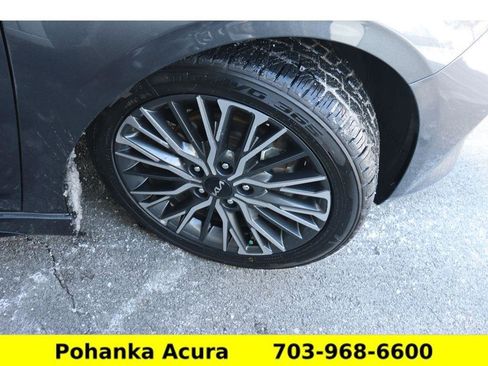 Used 2023 Kia Forte GT-Line w/ GT-Line Premium Package image 31