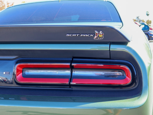 Used 2022 Dodge Challenger R/T Scat Pack RWD image 7