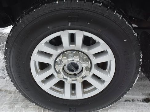 Used 2019 Ford F250 XLT w/ XLT Value Package image 50