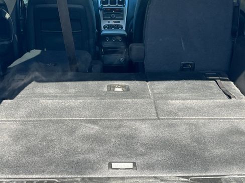 Used 2010 GMC Acadia SLE image 13