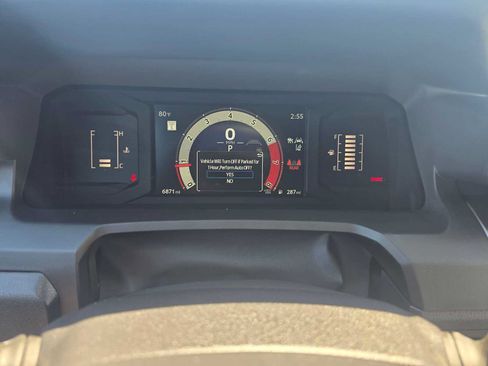 Used 2025 Toyota Tacoma SR5 AWD/4WD image 24