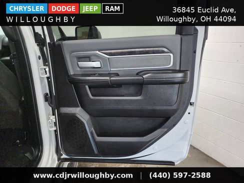 Used 2022 RAM 2500 Big Horn AWD/4WD image 30