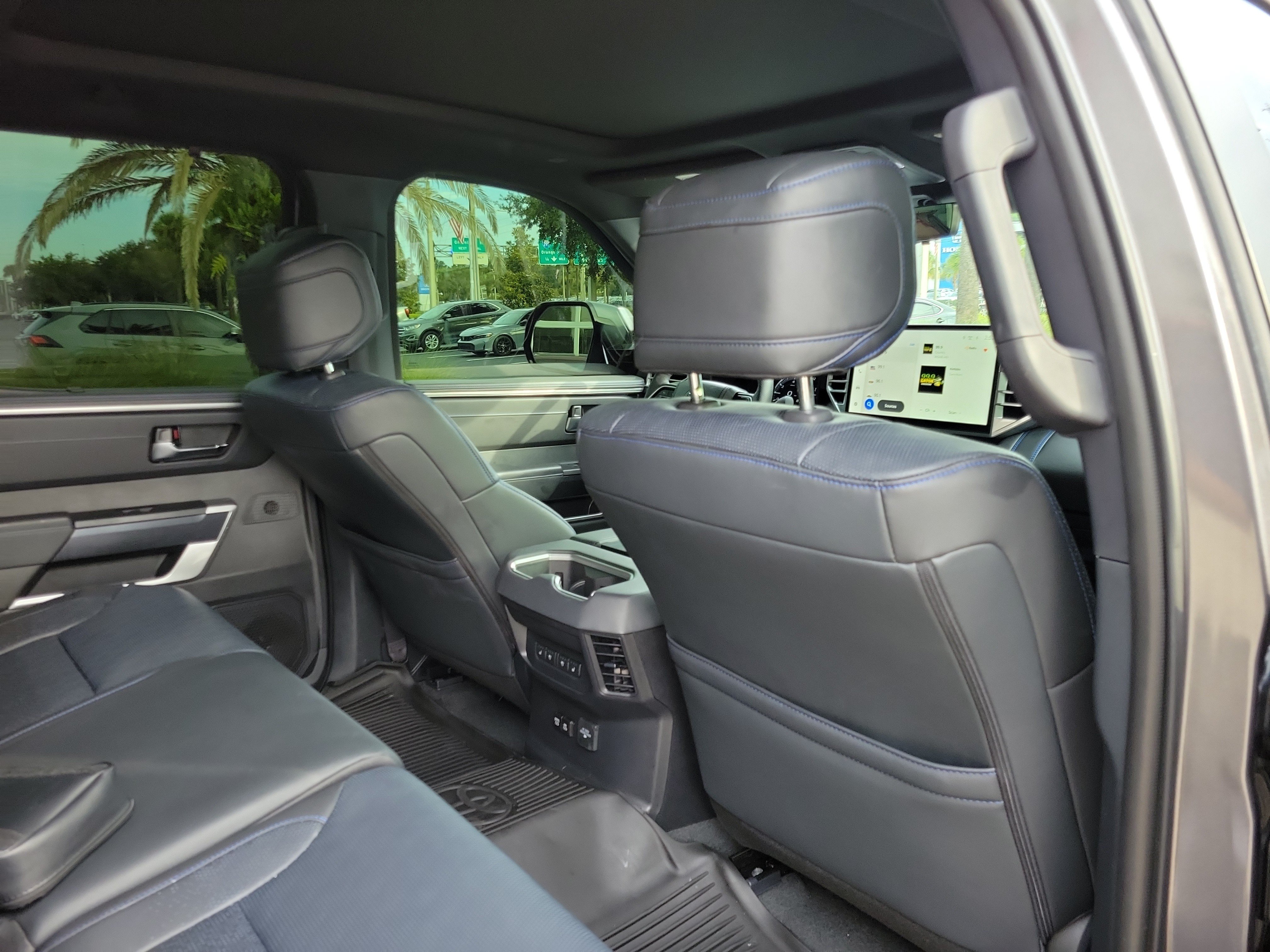 Certified 2025 Toyota Tundra Platinum AWD/4WD image 30