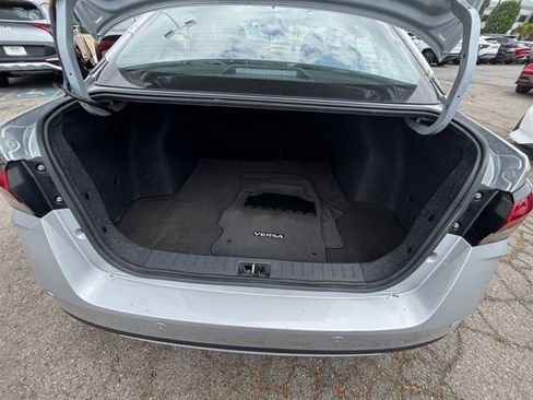 Used 2025 Nissan Versa SV FWD image 36