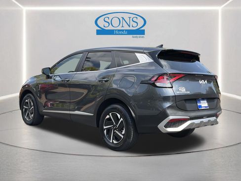 Used 2023 Kia Sportage LX AWD/4WD image 20
