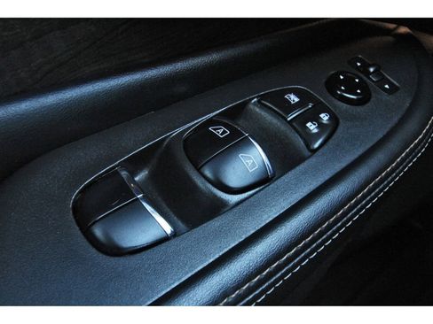 Used 2022 Nissan Murano Platinum w/ Cargo Package image 23