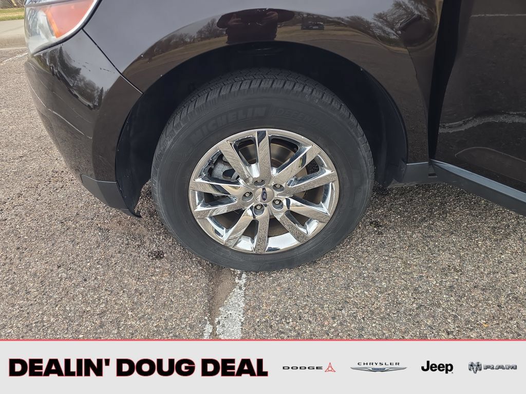 Used 2013 Ford Edge Limited AWD/4WD image 26