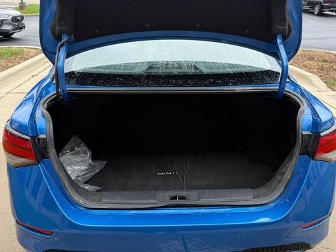 Used 2024 Nissan Sentra SV FWD image 20
