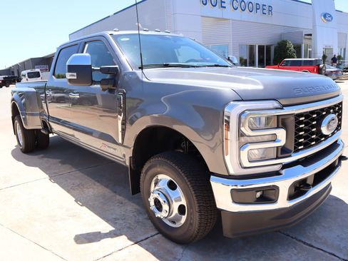 New 2026 Ford F350 Lariat AWD/4WD image 1
