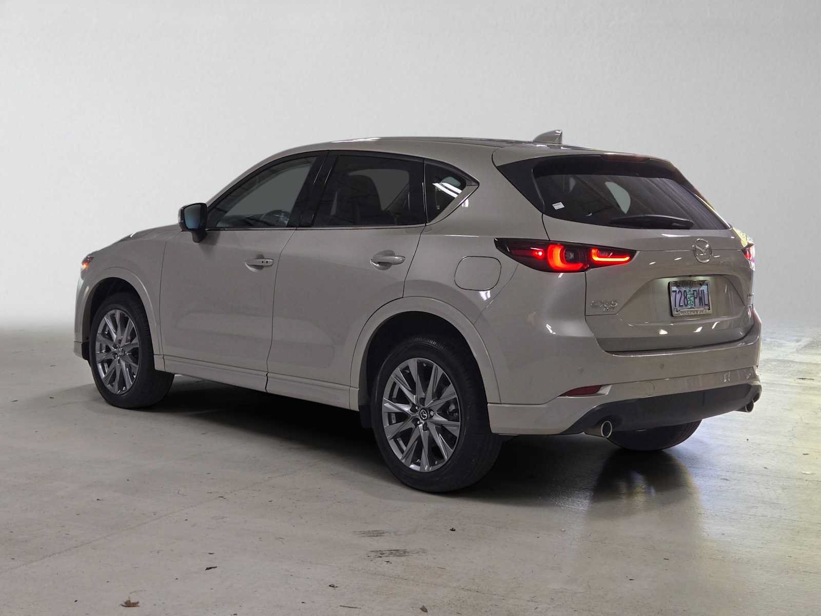 Used 2025 MAZDA CX-5 AWD 2.5 S w/ Premium Plus Pkg image 5