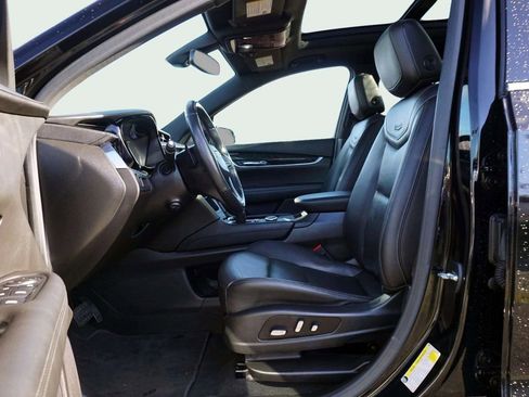 Used 2020 Cadillac XT6 Premium Luxury FWD image 20