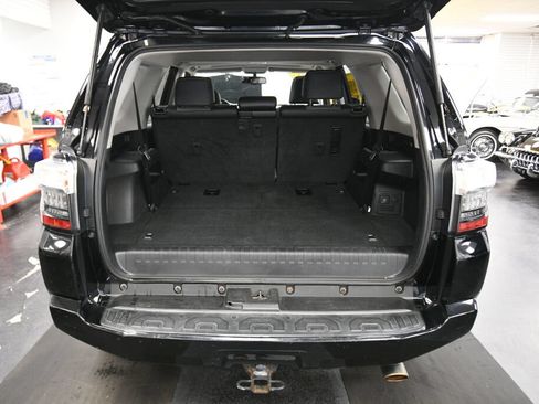Used 2017 Toyota 4Runner SR5 Premium AWD/4WD image 23