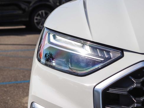 Certified 2023 Audi Q5 2.0T Premium Plus w/ Premium Plus Package AWD/4WD image 12