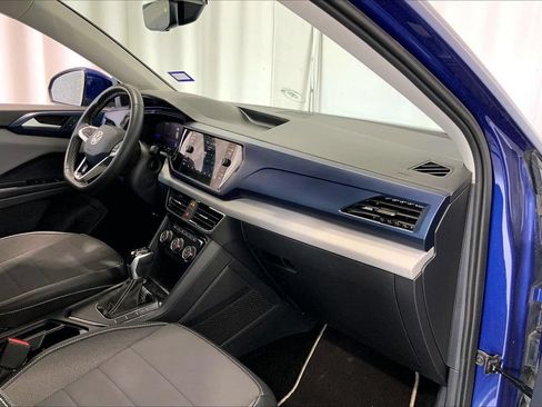 Used 2023 Volkswagen Taos SE FWD image 28