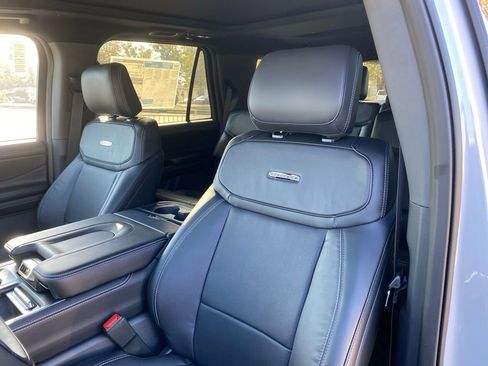 New 2025 Ford Expedition Platinum w/ Stealth Performance Package image 11