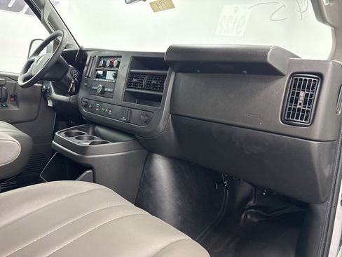 New 2025 Chevrolet Express 3500 w/ Power Convenience Package image 34