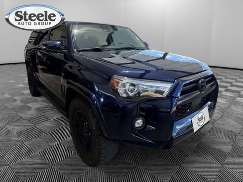 Used 2023 Toyota 4Runner SR5 Premium w/ Moonroof Package RWD image 7