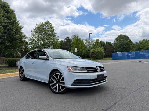 Used 2017 Volkswagen Jetta S FWD image 2