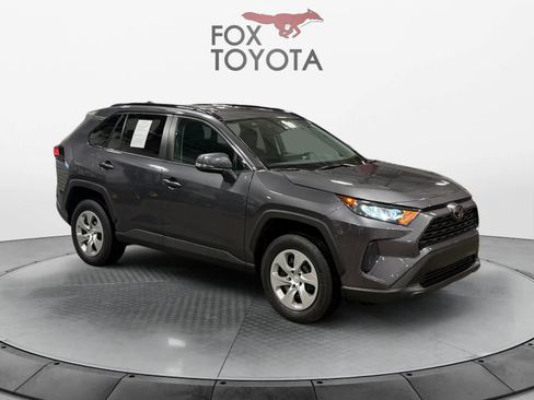Used 2019 Toyota RAV4 LE w/ All Weather Liner Package image 9