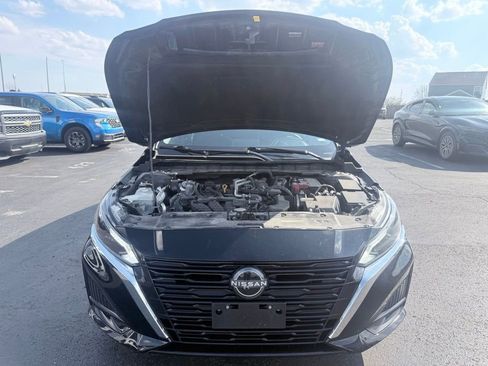 Used 2024 Nissan Altima 2.5 SV FWD image 44