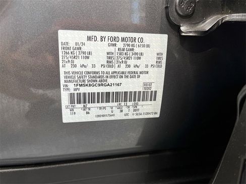 Used 2024 Ford Explorer ST w/ Equipment Group 401A image 34