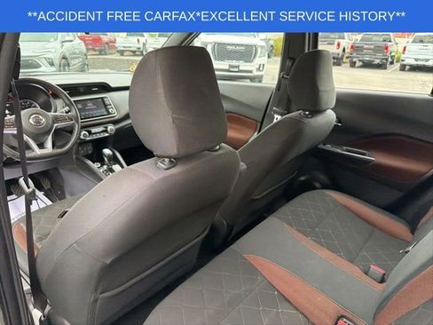 Used 2019 Nissan Kicks SR image 18
