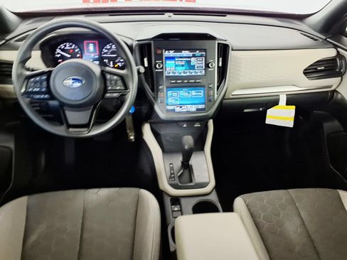 Used 2025 Subaru Forester w/ Convenience Package #1 AWD/4WD image 11