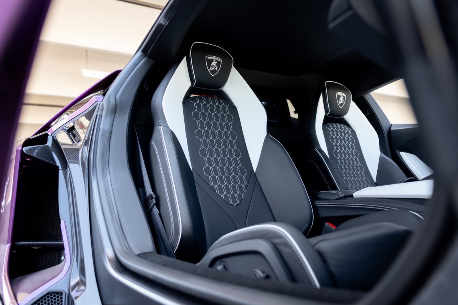 Used 2026 Lamborghini Revuelto AWD/4WD image 70
