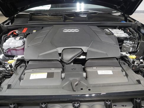 New 2026 Audi Q7 3.0T Premium Plus AWD/4WD image 11