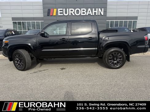 Used 2023 Toyota Tacoma Limited w/ Nightshade Package AWD/4WD image 2