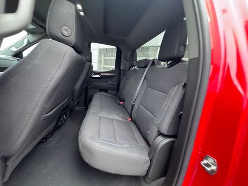 Used 2023 Chevrolet Silverado 1500 LT AWD/4WD image 27