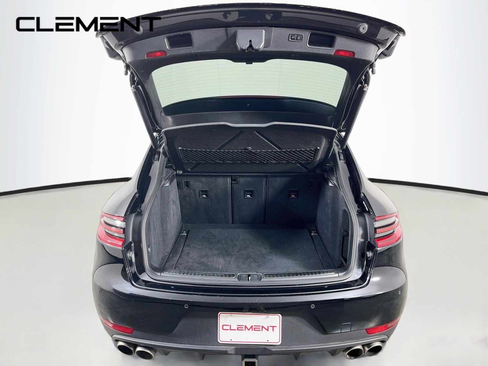 Used 2017 Porsche Macan S AWD/4WD image 10