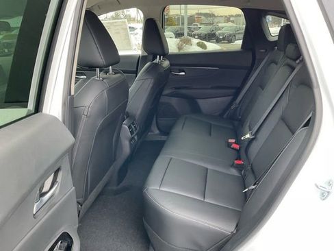 New 2026 Nissan Murano SV image 14