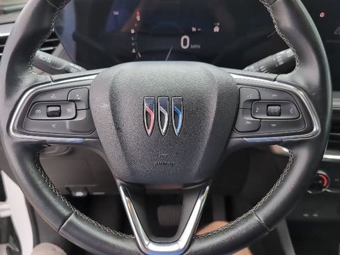 Used 2024 Buick Encore GX Preferred image 11