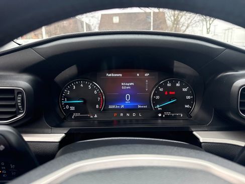 Used 2023 Ford Explorer XLT w/ Equipment Group 202A image 40