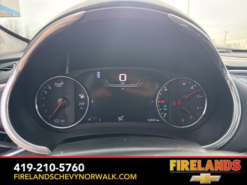 Certified 2023 Chevrolet Malibu LT w/ Driver Confidence Package image 5