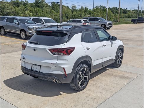 Used 2022 Chevrolet TrailBlazer RS AWD/4WD image 7