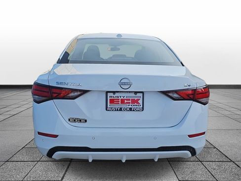 Used 2024 Nissan Sentra SV image 6