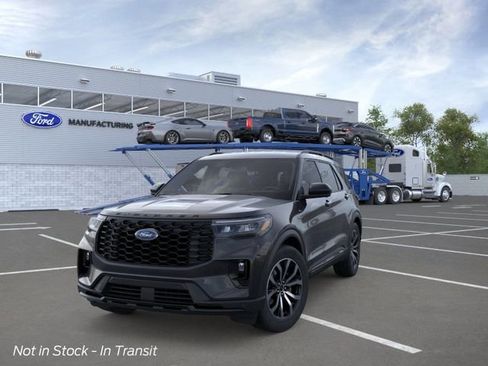 New 2026 Ford Explorer ST-Line RWD image 2