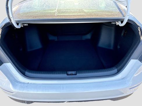 Used 2025 Honda Accord Sport image 27