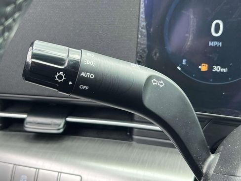 Certified 2024 Hyundai Kona SEL w/ Convenience Package image 25