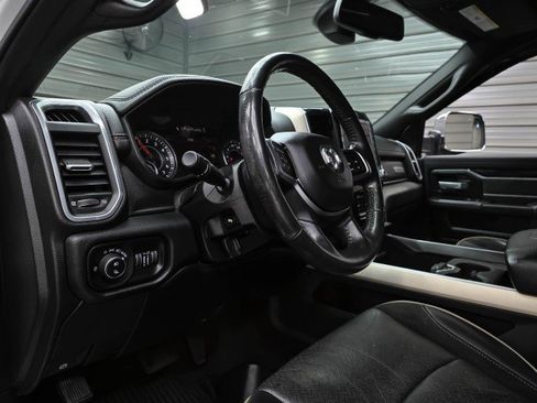 Used 2019 RAM 2500 Laramie AWD/4WD image 13