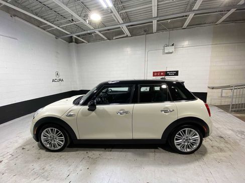 Used 2018 MINI Cooper S image 3